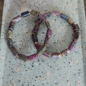 Bransoletka z wałeczków kamienia atlantystyt