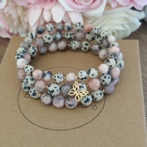 Komplet bransoletek jaspis dalmatyński i jaspis różowy z motylem