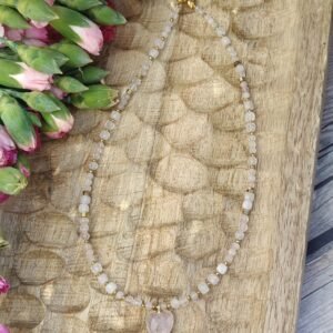 Naszyjnik choker kwarc różowy z sercem